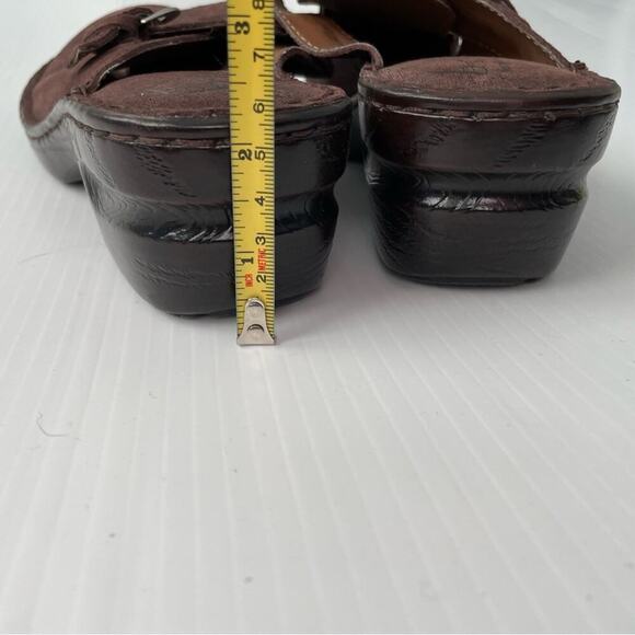 B.o.c clog mule brown shoes with buckle detail size 10 - Picture 5 of 7